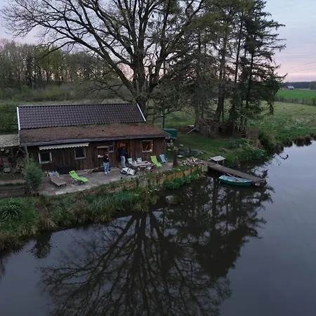 Lotus Hütte Eggermuhlen